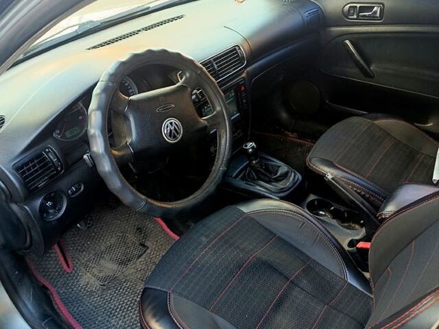 Сірий Фольксваген Пассат, об'ємом двигуна 1.9 л та пробігом 222 тис. км за 3300 $, фото 2 на Automoto.ua