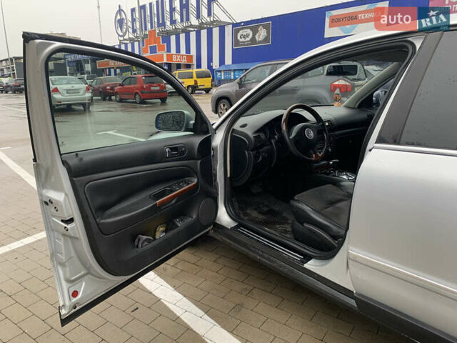 Серый Фольксваген Пассат, объемом двигателя 1.78 л и пробегом 210 тыс. км за 4400 $, фото 11 на Automoto.ua