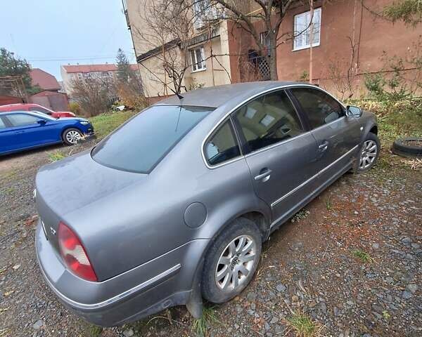 Серый Фольксваген Пассат, объемом двигателя 2 л и пробегом 251 тыс. км за 3000 $, фото 2 на Automoto.ua