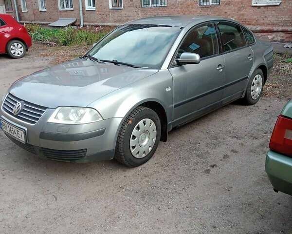 Серый Фольксваген Пассат, объемом двигателя 1.6 л и пробегом 250 тыс. км за 5200 $, фото 1 на Automoto.ua