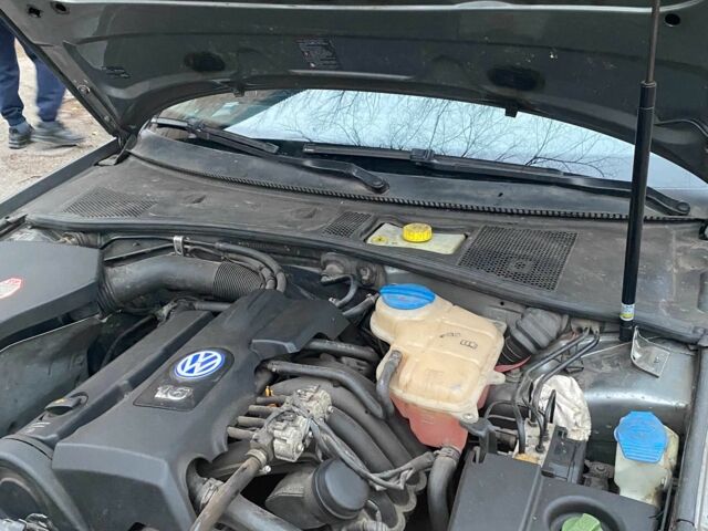 Серый Фольксваген Пассат, объемом двигателя 1.6 л и пробегом 271 тыс. км за 5200 $, фото 8 на Automoto.ua