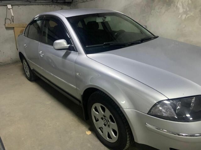 Серый Фольксваген Пассат, объемом двигателя 2 л и пробегом 222 тыс. км за 4000 $, фото 1 на Automoto.ua