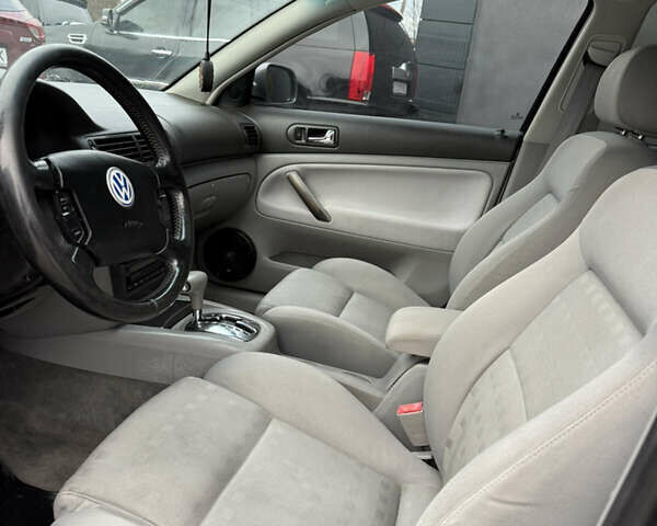 Сірий Фольксваген Пассат, об'ємом двигуна 1.9 л та пробігом 250 тис. км за 4500 $, фото 8 на Automoto.ua