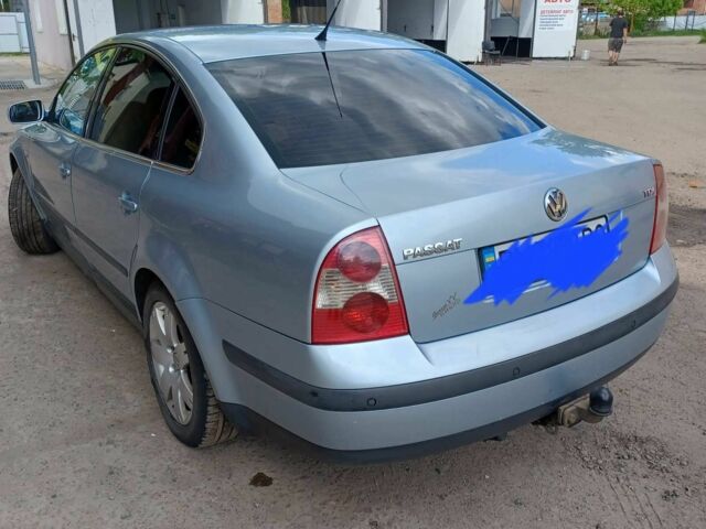 Сірий Фольксваген Пассат, об'ємом двигуна 0 л та пробігом 310 тис. км за 5100 $, фото 1 на Automoto.ua
