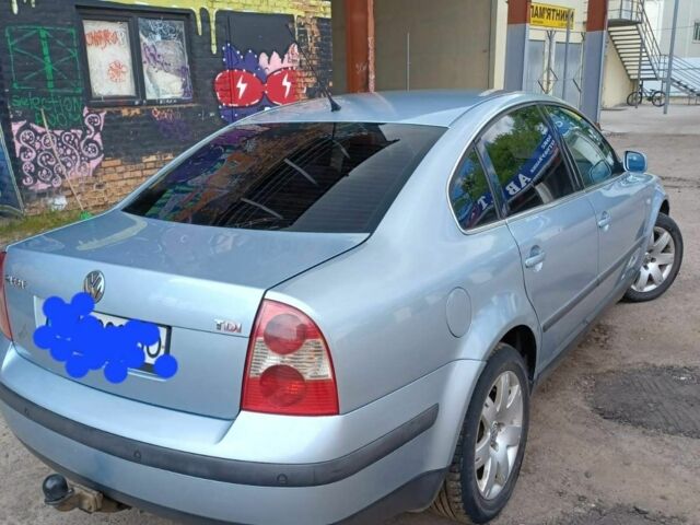 Сірий Фольксваген Пассат, об'ємом двигуна 0 л та пробігом 310 тис. км за 5100 $, фото 4 на Automoto.ua