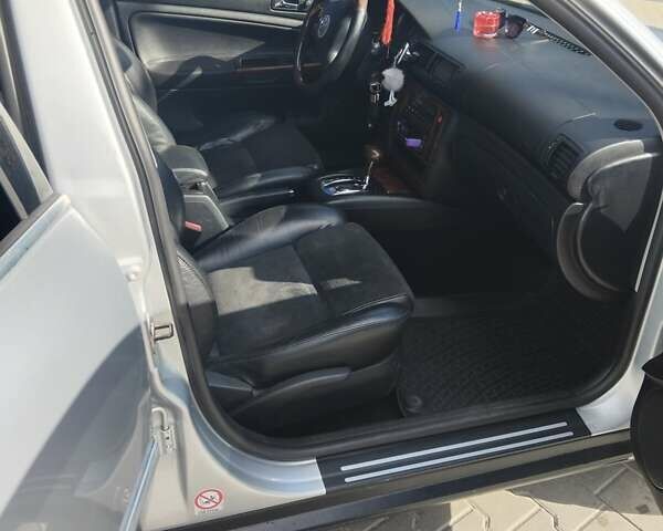 Серый Фольксваген Пассат, объемом двигателя 1.78 л и пробегом 270 тыс. км за 5000 $, фото 7 на Automoto.ua