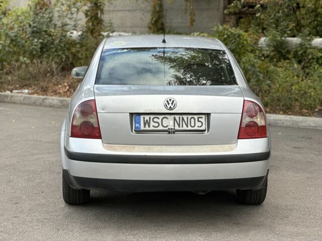 Серый Фольксваген Пассат, объемом двигателя 1.9 л и пробегом 400 тыс. км за 1999 $, фото 5 на Automoto.ua