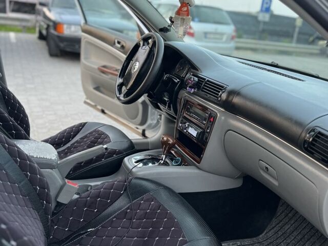 Сірий Фольксваген Пассат, об'ємом двигуна 1.9 л та пробігом 311 тис. км за 4350 $, фото 12 на Automoto.ua