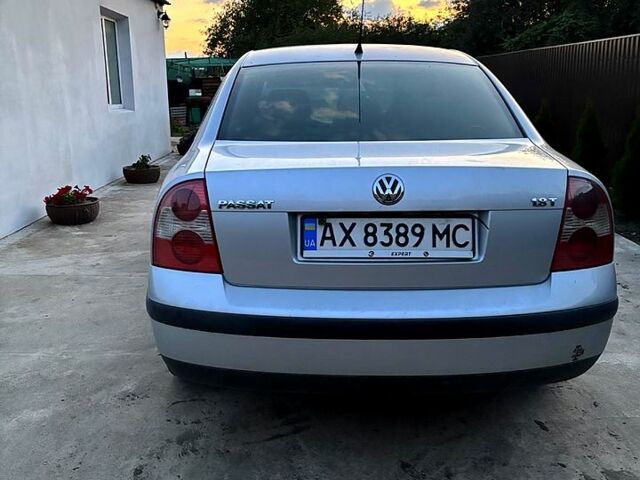 Сірий Фольксваген Пассат, об'ємом двигуна 1.8 л та пробігом 200 тис. км за 4500 $, фото 1 на Automoto.ua