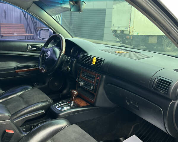 Серый Фольксваген Пассат, объемом двигателя 1.78 л и пробегом 291 тыс. км за 5500 $, фото 15 на Automoto.ua