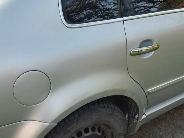 Серый Фольксваген Пассат, объемом двигателя 1.9 л и пробегом 200 тыс. км за 3400 $, фото 3 на Automoto.ua