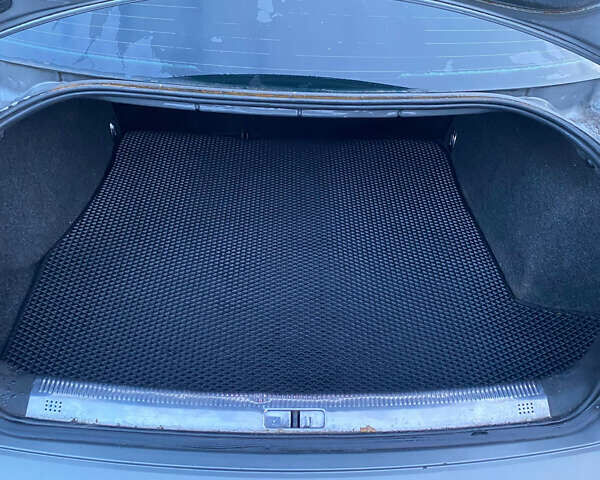 Серый Фольксваген Пассат, объемом двигателя 1.9 л и пробегом 420 тыс. км за 4700 $, фото 8 на Automoto.ua