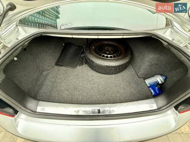 Серый Фольксваген Пассат, объемом двигателя 1.98 л и пробегом 227 тыс. км за 4300 $, фото 30 на Automoto.ua