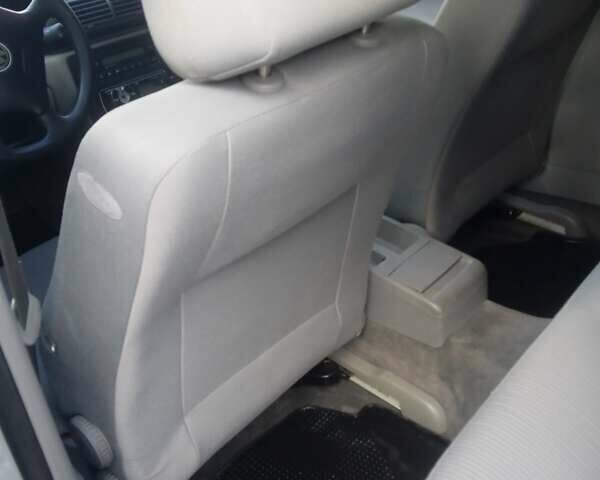 Серый Фольксваген Пассат, объемом двигателя 2 л и пробегом 225 тыс. км за 5500 $, фото 7 на Automoto.ua