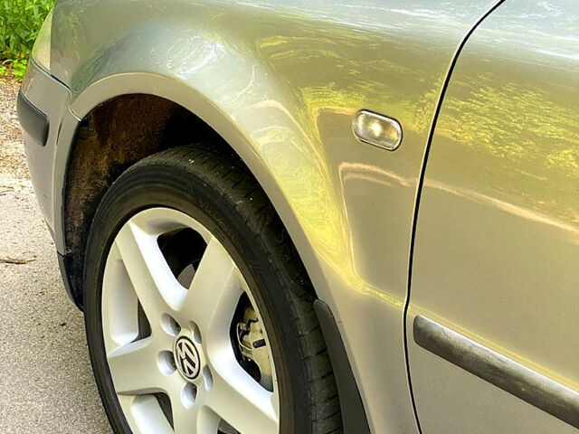 Сірий Фольксваген Пассат, об'ємом двигуна 1.8 л та пробігом 296 тис. км за 5700 $, фото 4 на Automoto.ua