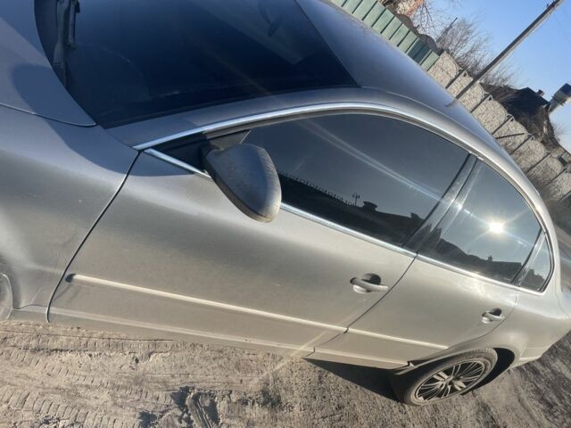 Сірий Фольксваген Пассат, об'ємом двигуна 1.8 л та пробігом 3 тис. км за 3900 $, фото 2 на Automoto.ua