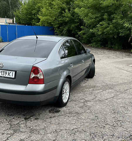 Серый Фольксваген Пассат, объемом двигателя 1.6 л и пробегом 380 тыс. км за 5100 $, фото 4 на Automoto.ua