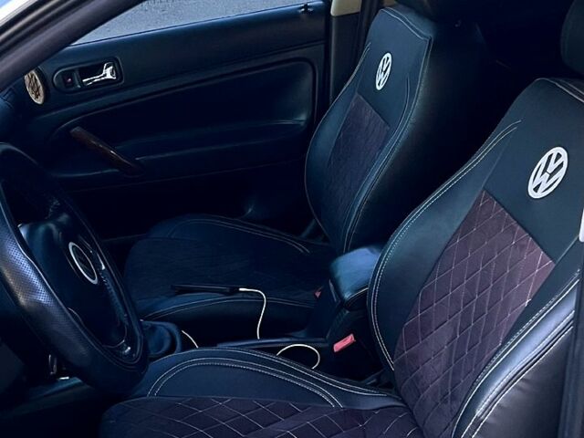 Сірий Фольксваген Пассат, об'ємом двигуна 1.8 л та пробігом 314 тис. км за 4600 $, фото 7 на Automoto.ua