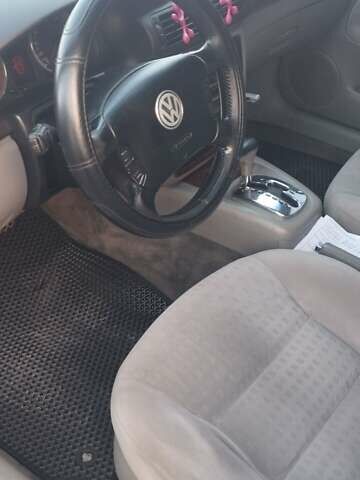 Сірий Фольксваген Пассат, об'ємом двигуна 1.9 л та пробігом 370 тис. км за 4000 $, фото 5 на Automoto.ua