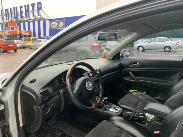 Сірий Фольксваген Пассат, об'ємом двигуна 1.8 л та пробігом 210 тис. км за 4400 $, фото 6 на Automoto.ua