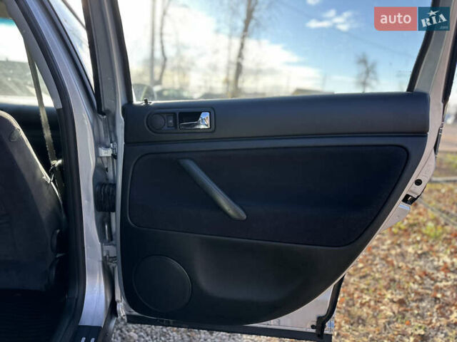 Серый Фольксваген Пассат, объемом двигателя 2 л и пробегом 256 тыс. км за 5600 $, фото 38 на Automoto.ua