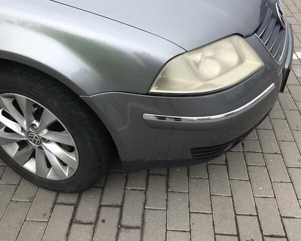 Серый Фольксваген Пассат, объемом двигателя 1.8 л и пробегом 273 тыс. км за 5200 $, фото 2 на Automoto.ua