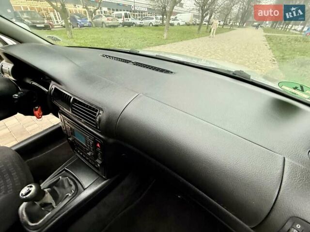 Серый Фольксваген Пассат, объемом двигателя 1.98 л и пробегом 227 тыс. км за 4300 $, фото 48 на Automoto.ua