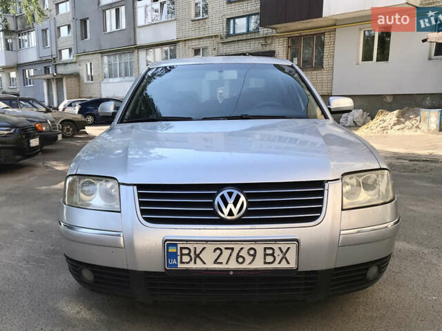Серый Фольксваген Пассат, объемом двигателя 1.98 л и пробегом 355 тыс. км за 4000 $, фото 1 на Automoto.ua