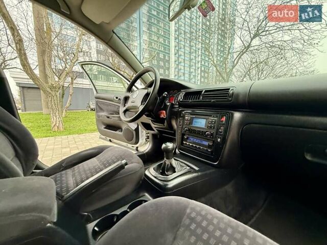 Серый Фольксваген Пассат, объемом двигателя 1.98 л и пробегом 227 тыс. км за 4300 $, фото 49 на Automoto.ua