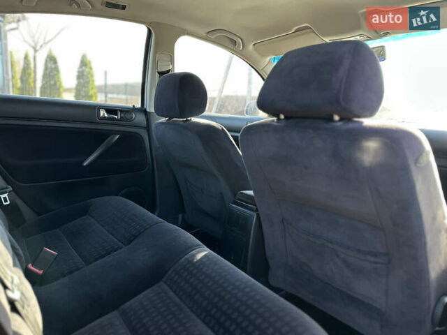 Серый Фольксваген Пассат, объемом двигателя 2 л и пробегом 256 тыс. км за 5600 $, фото 35 на Automoto.ua