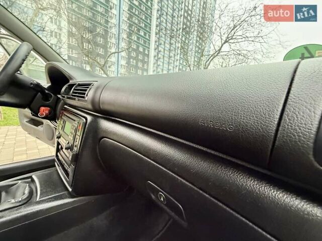 Серый Фольксваген Пассат, объемом двигателя 1.98 л и пробегом 227 тыс. км за 4300 $, фото 44 на Automoto.ua