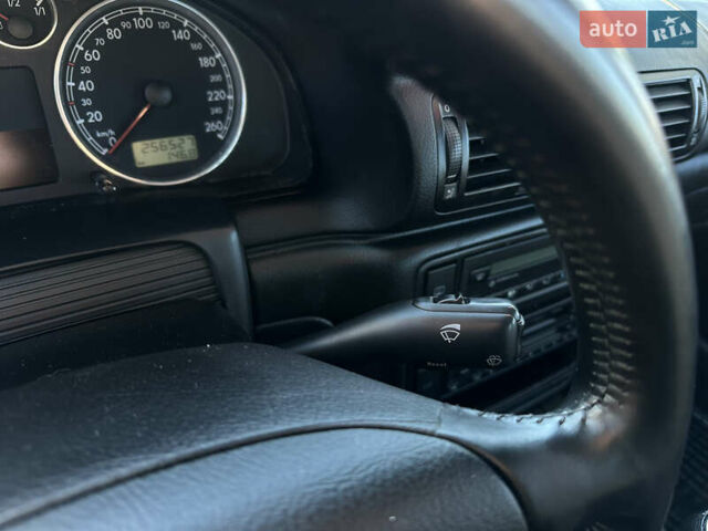 Серый Фольксваген Пассат, объемом двигателя 2 л и пробегом 256 тыс. км за 5600 $, фото 27 на Automoto.ua