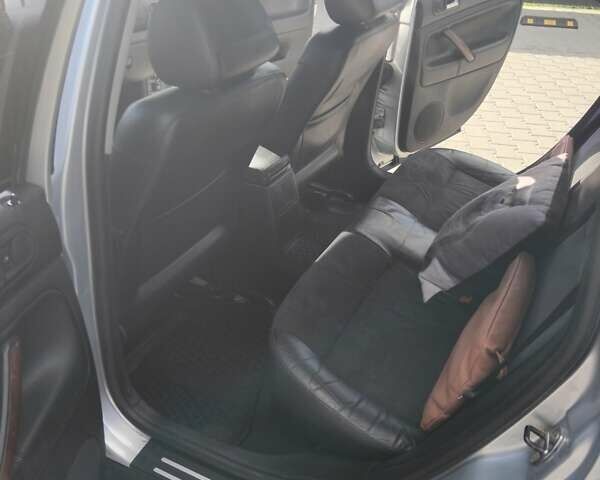 Серый Фольксваген Пассат, объемом двигателя 1.78 л и пробегом 270 тыс. км за 5000 $, фото 9 на Automoto.ua