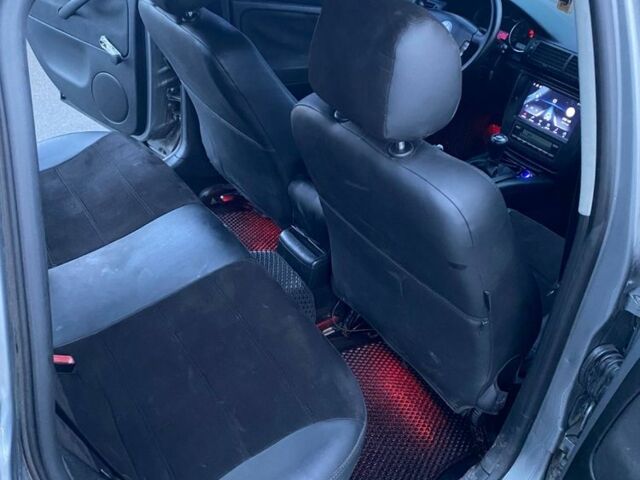 Серый Фольксваген Пассат, объемом двигателя 1.9 л и пробегом 420 тыс. км за 4700 $, фото 4 на Automoto.ua