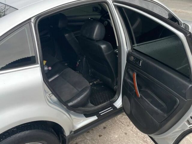 Серый Фольксваген Пассат, объемом двигателя 1.8 л и пробегом 355 тыс. км за 4200 $, фото 11 на Automoto.ua