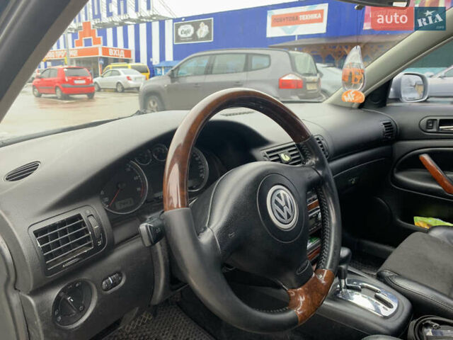 Серый Фольксваген Пассат, объемом двигателя 1.78 л и пробегом 210 тыс. км за 4400 $, фото 13 на Automoto.ua