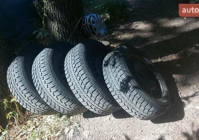 Сірий Фольксваген Пассат, об'ємом двигуна 1.9 л та пробігом 420 тис. км за 6200 $, фото 16 на Automoto.ua