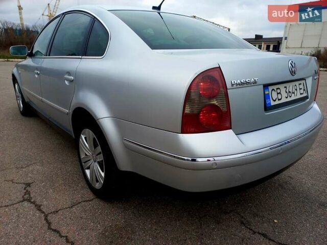 Серый Фольксваген Пассат, объемом двигателя 2.5 л и пробегом 424 тыс. км за 5150 $, фото 12 на Automoto.ua