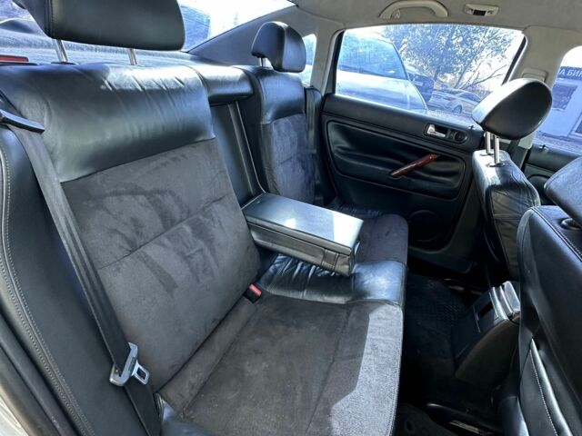 Серый Фольксваген Пассат, объемом двигателя 1.8 л и пробегом 239 тыс. км за 5200 $, фото 5 на Automoto.ua