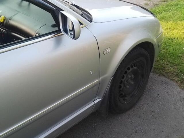 Серый Фольксваген Пассат, объемом двигателя 1.9 л и пробегом 200 тыс. км за 3400 $, фото 2 на Automoto.ua