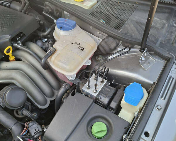 Серый Фольксваген Пассат, объемом двигателя 1.98 л и пробегом 220 тыс. км за 5200 $, фото 8 на Automoto.ua