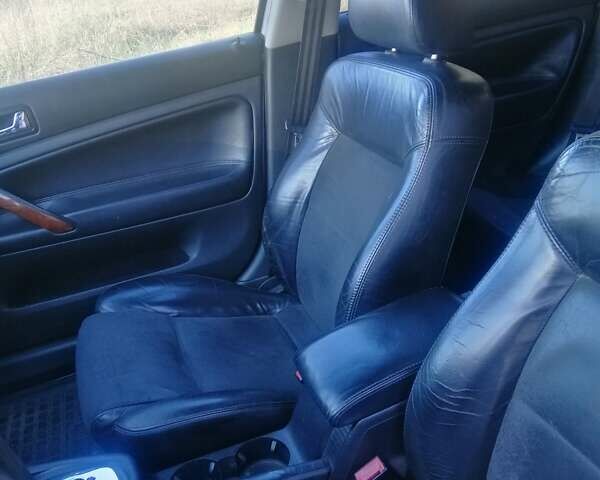 Серый Фольксваген Пассат, объемом двигателя 1.78 л и пробегом 315 тыс. км за 4000 $, фото 5 на Automoto.ua