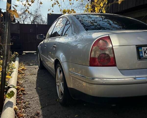 Сірий Фольксваген Пассат, об'ємом двигуна 2.5 л та пробігом 370 тис. км за 3700 $, фото 1 на Automoto.ua