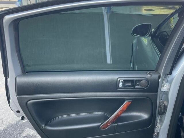 Серый Фольксваген Пассат, объемом двигателя 1.8 л и пробегом 223 тыс. км за 5300 $, фото 10 на Automoto.ua