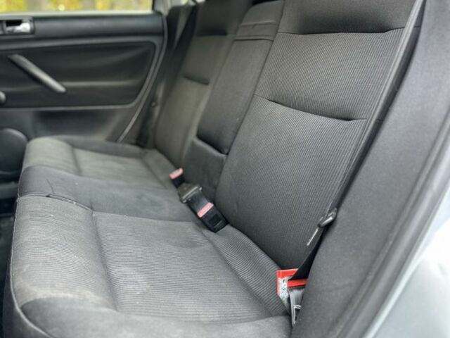 Серый Фольксваген Пассат, объемом двигателя 1.9 л и пробегом 400 тыс. км за 1999 $, фото 12 на Automoto.ua