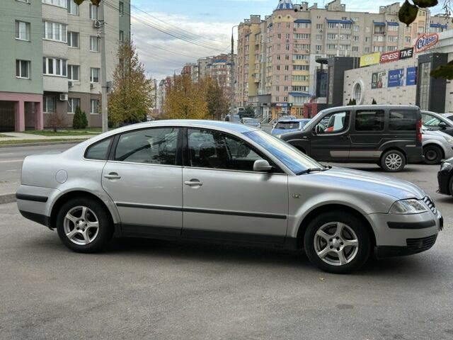 Серый Фольксваген Пассат, объемом двигателя 1.9 л и пробегом 400 тыс. км за 1999 $, фото 2 на Automoto.ua