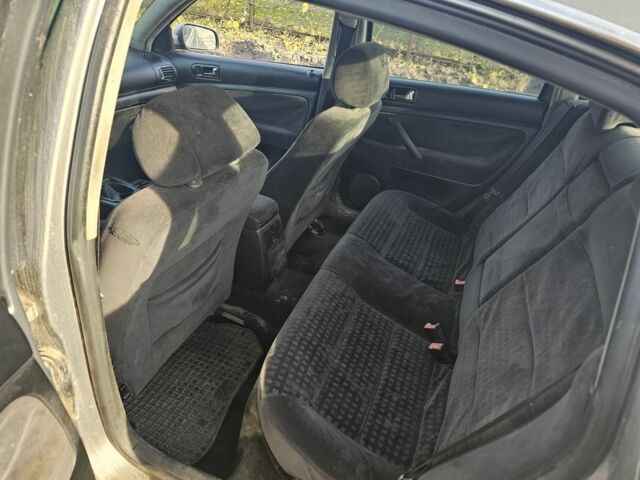 Сірий Фольксваген Пассат, об'ємом двигуна 2 л та пробігом 400 тис. км за 1300 $, фото 6 на Automoto.ua