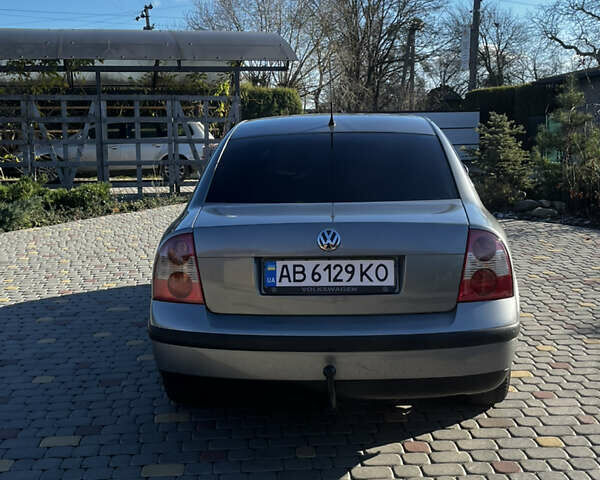 Сірий Фольксваген Пассат, об'ємом двигуна 1.6 л та пробігом 280 тис. км за 6300 $, фото 3 на Automoto.ua