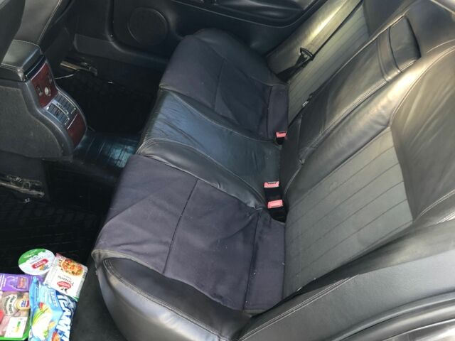 Серый Фольксваген Пассат, объемом двигателя 1.9 л и пробегом 367 тыс. км за 3850 $, фото 3 на Automoto.ua