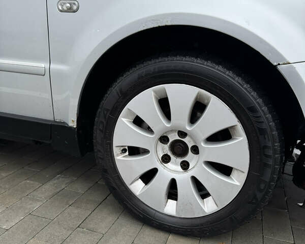 Сірий Фольксваген Пассат, об'ємом двигуна 1.9 л та пробігом 402 тис. км за 4200 $, фото 12 на Automoto.ua